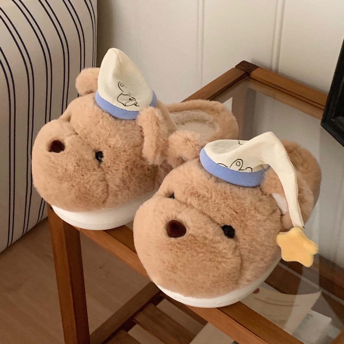 여성용 퍼 슬리퍼 캐주얼 귀여운 3D 모양 수면 모자  - Snapback Hat Flat 리뷰 및 가격